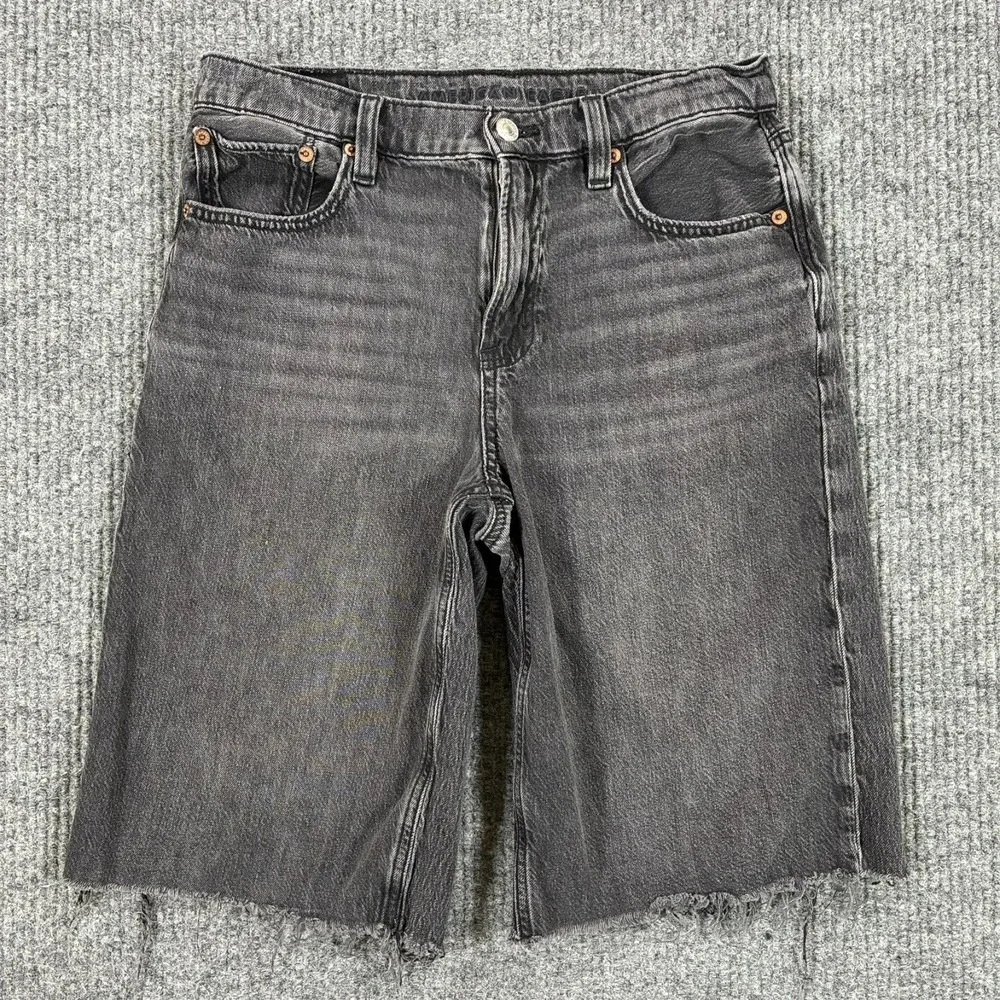 American Eagle Strigid Womens Baggy Bermuda Shorts Size 4 Black Denim Strigid